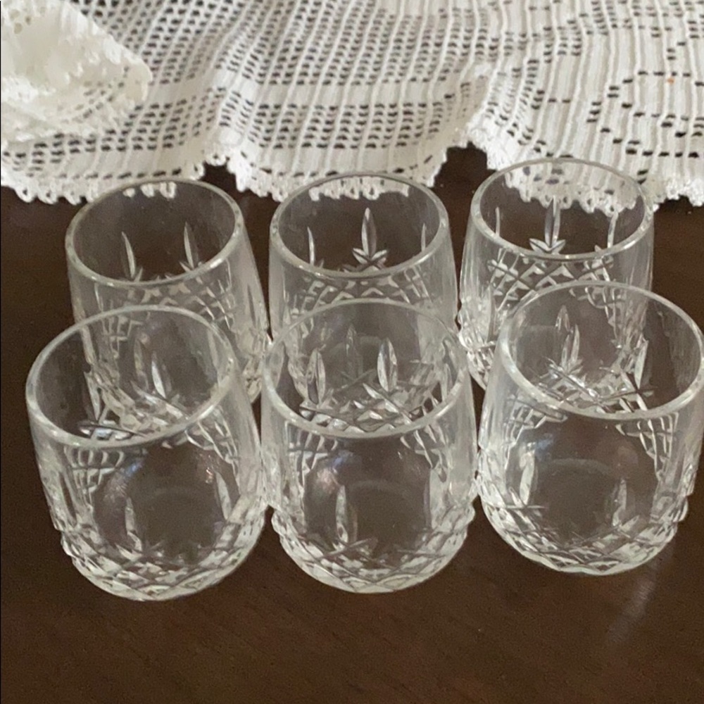 Crystal shot glasses